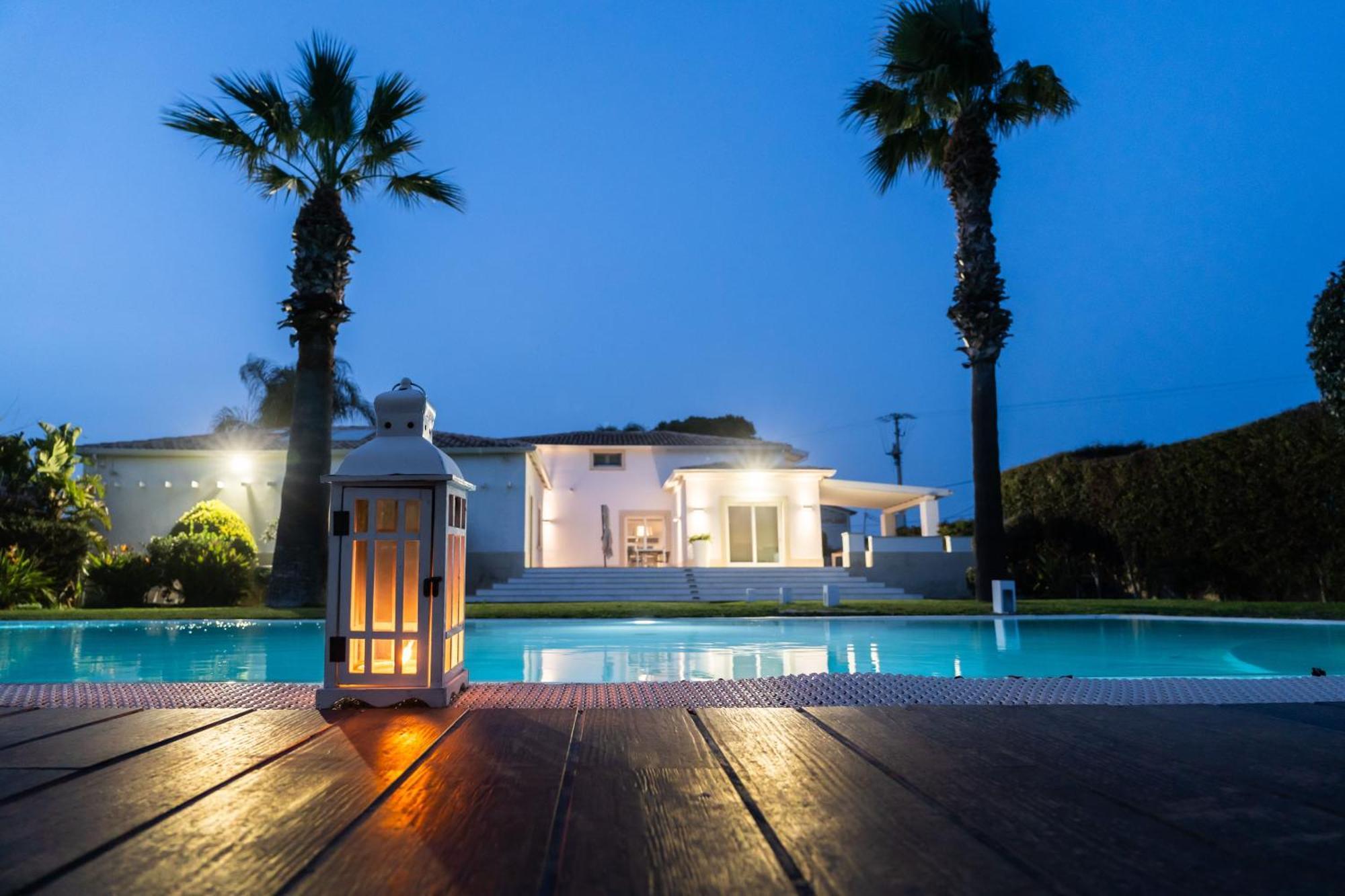 Villa Elena By Ortigia Apartments 法努撒 外观 照片