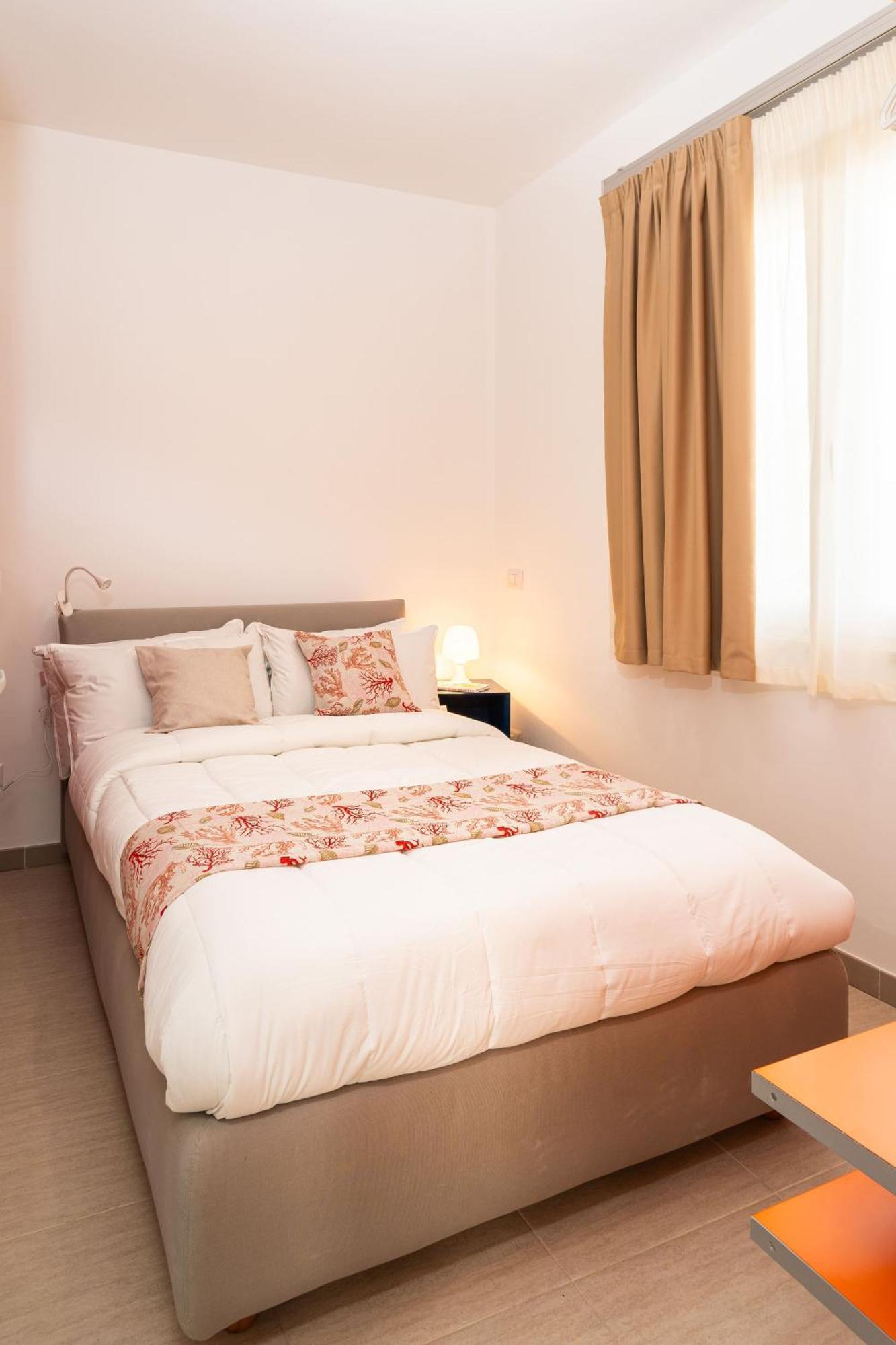 Villa Elena By Ortigia Apartments 法努撒 外观 照片