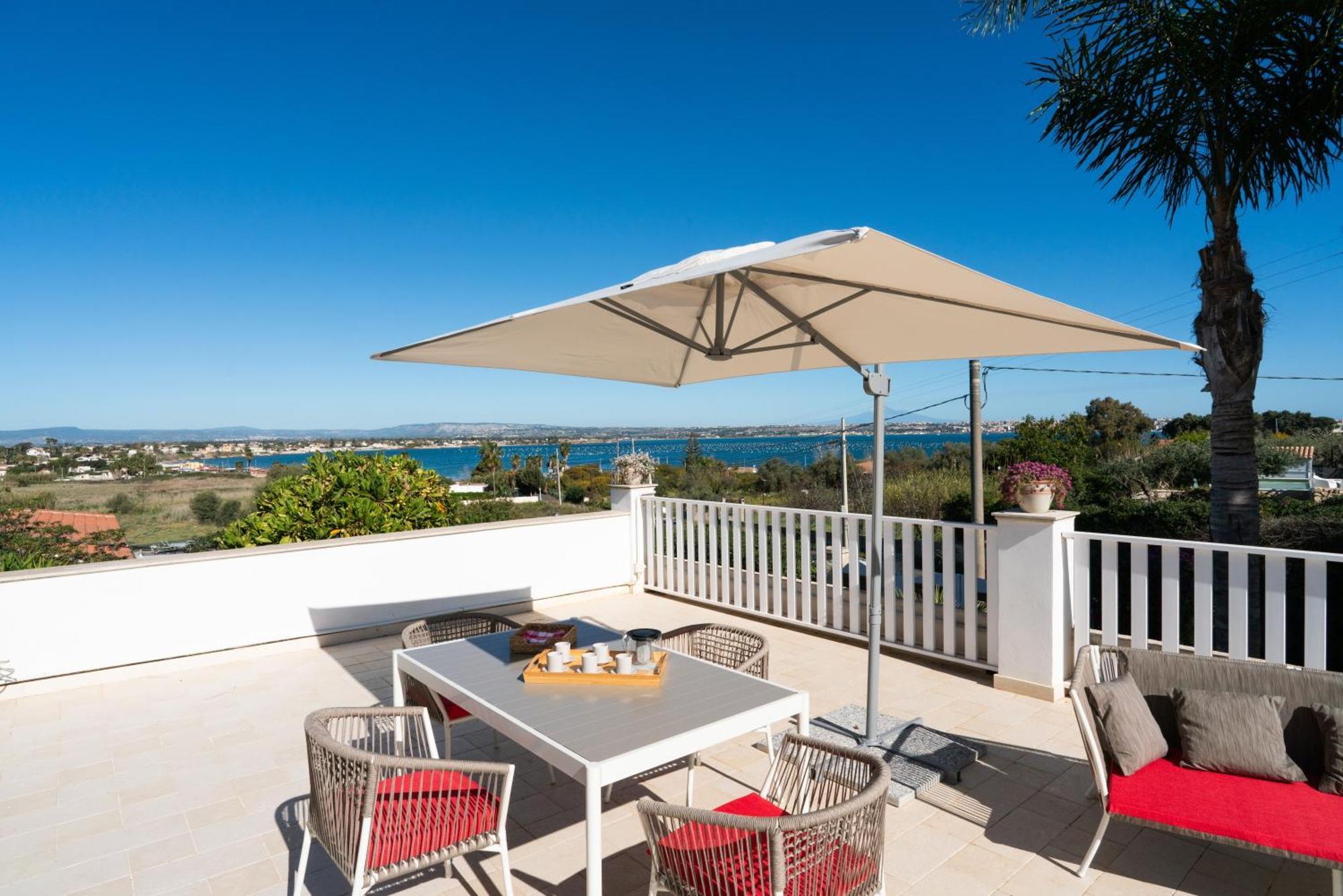 Villa Elena By Ortigia Apartments 法努撒 外观 照片